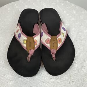 L.L. Bean Women's Pink Black White Floral Slip-On Comfort Thong Sandals Size 8 M